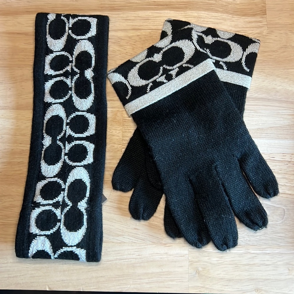 Lightly used coach winter set